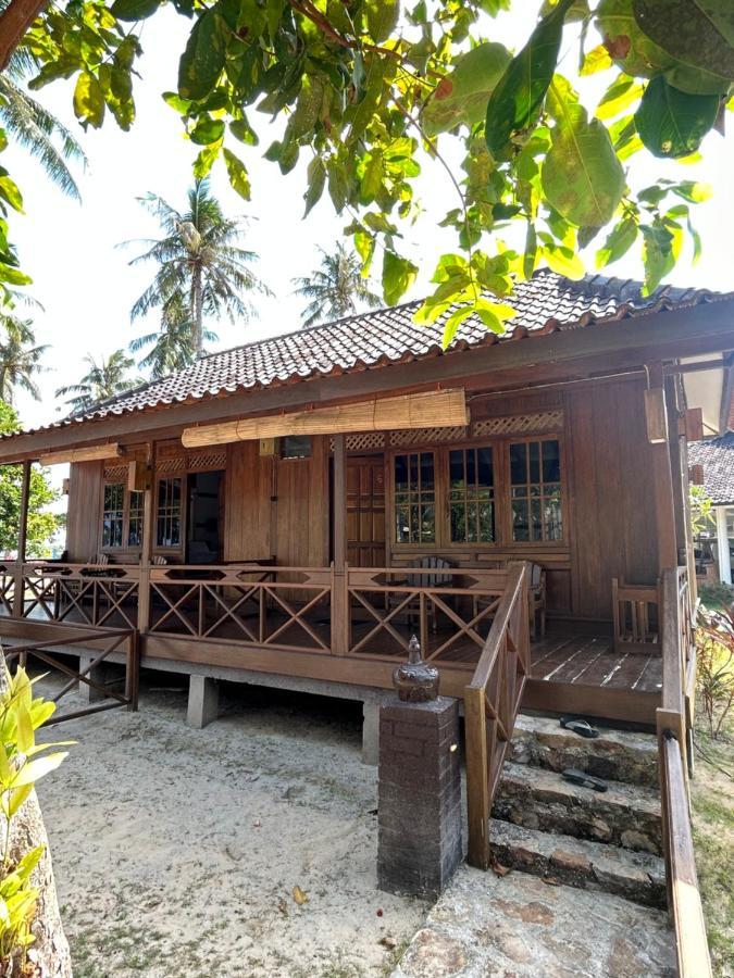 Dewa Daru Resort カリムンジャワ エクステリア 写真